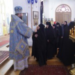 Божественная литургия в Иверском храме Сухотинского Знаменского женского монастыря 